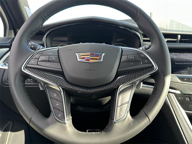 new 2025 Cadillac XT5 car, priced at $62,715