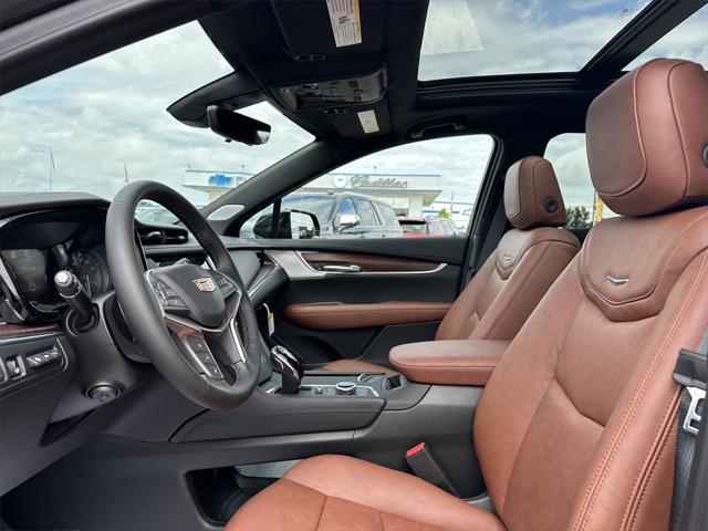 new 2025 Cadillac XT5 car, priced at $58,735