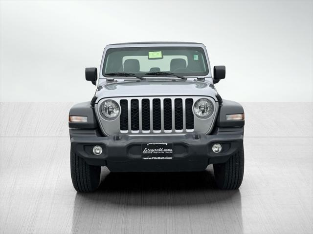 used 2021 Jeep Gladiator car, priced at $23,977