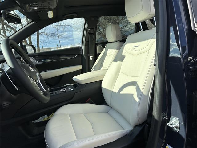new 2025 Cadillac XT5 car, priced at $62,715