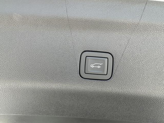 new 2025 Chevrolet Tahoe car, priced at $83,262
