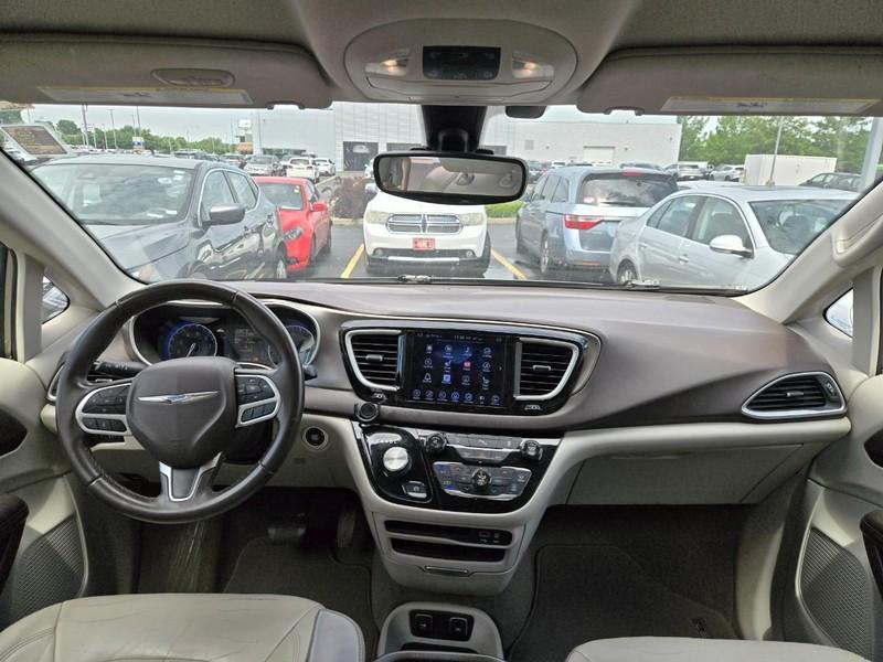 used 2017 Chrysler Pacifica car, priced at $10,500