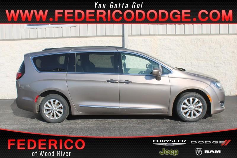 used 2017 Chrysler Pacifica car, priced at $9,800