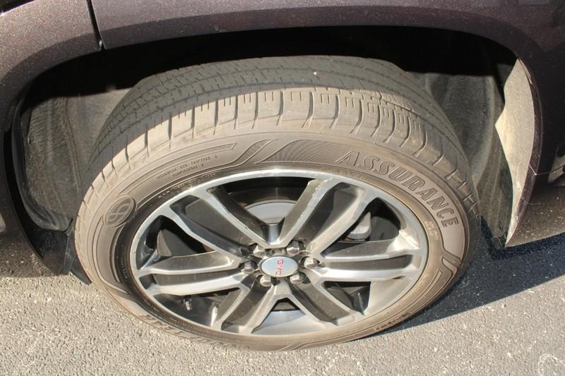used 2018 GMC Acadia car, priced at $16,900