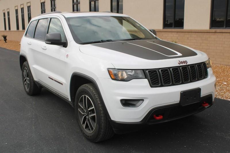 used 2021 Jeep Grand Cherokee car, priced at $31,292