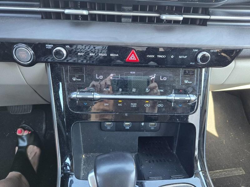 used 2022 Kia Carnival car, priced at $26,861