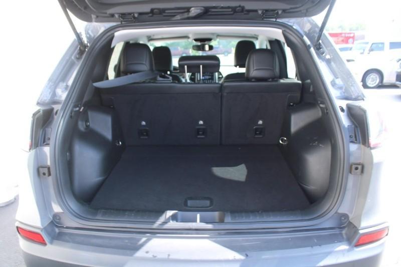 used 2022 Jeep Cherokee car, priced at $26,500
