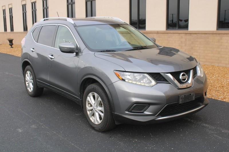 used 2016 Nissan Rogue car, priced at $12,999