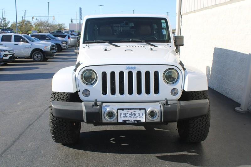 used 2015 Jeep Wrangler Unlimited car, priced at $21,800