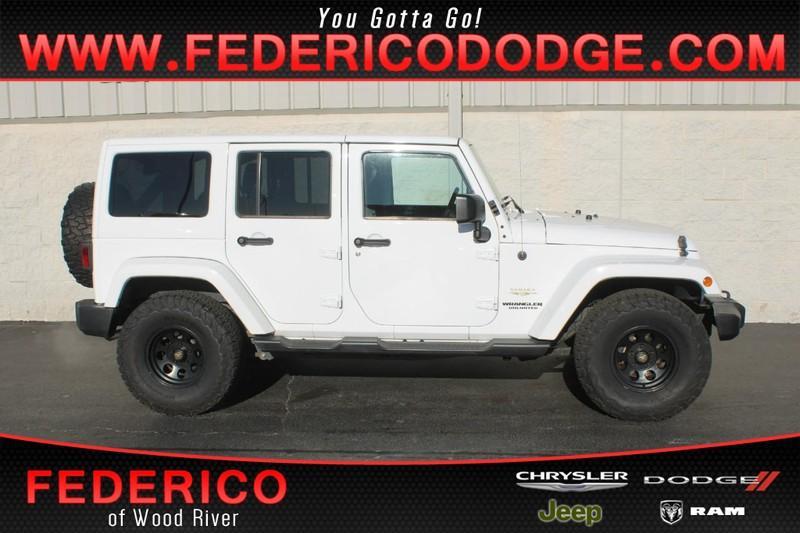 used 2015 Jeep Wrangler Unlimited car, priced at $21,800