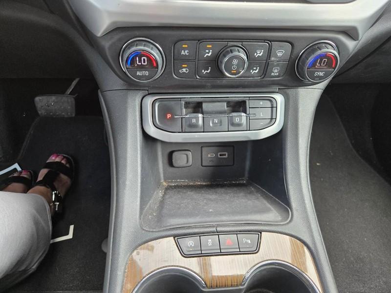 used 2021 GMC Acadia car, priced at $25,990