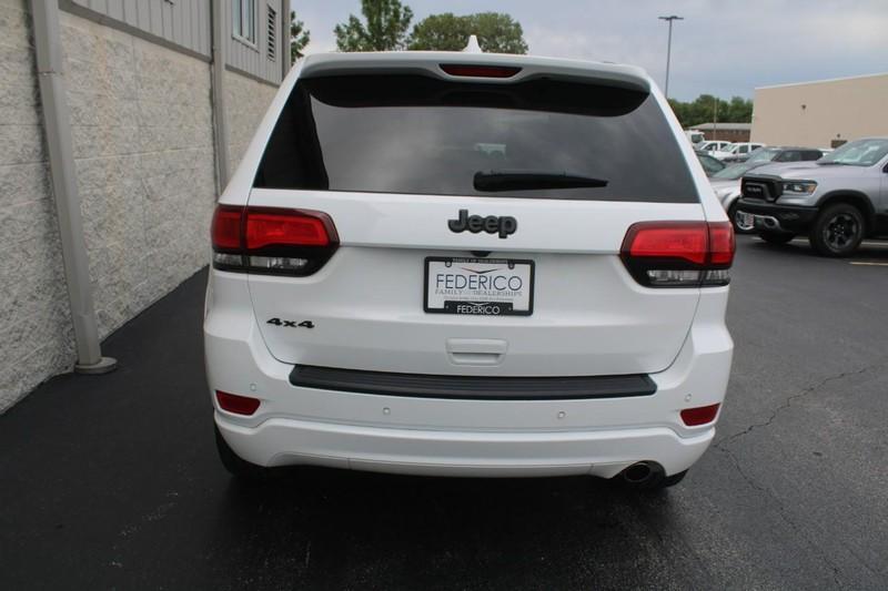 used 2021 Jeep Grand Cherokee car, priced at $27,797