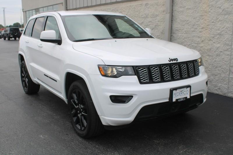 used 2021 Jeep Grand Cherokee car, priced at $27,797