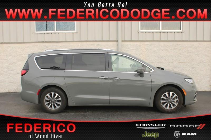 used 2021 Chrysler Pacifica car, priced at $23,990