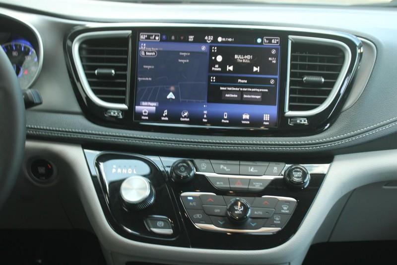 used 2024 Chrysler Pacifica car, priced at $40,900