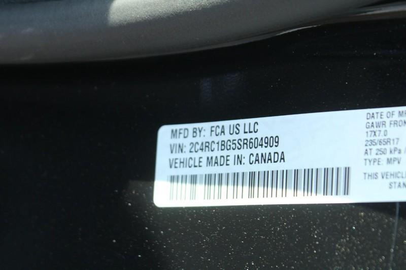 new 2025 Chrysler Pacifica car, priced at $40,752