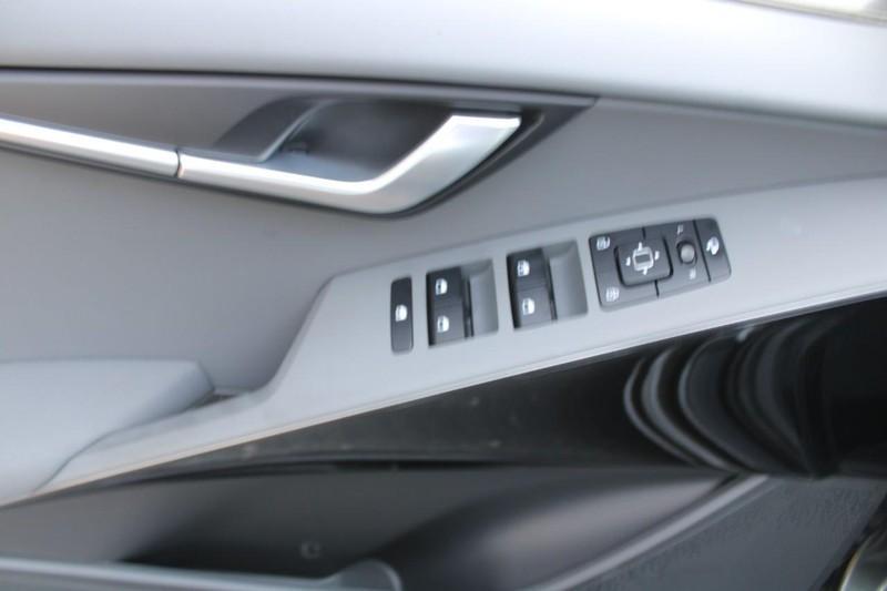used 2024 Kia Niro car, priced at $25,999