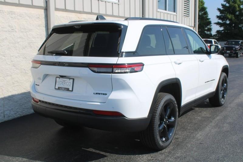 new 2025 Jeep Grand Cherokee car, priced at $48,650
