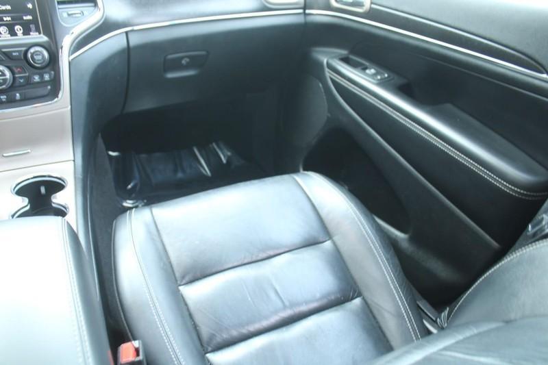 used 2015 Jeep Grand Cherokee car, priced at $10,500