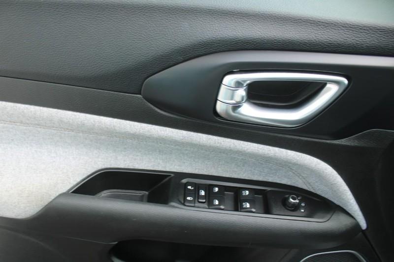 used 2022 Jeep Compass car, priced at $23,000