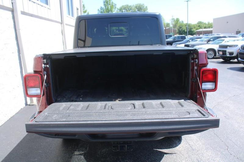 used 2022 Jeep Gladiator car, priced at $37,650