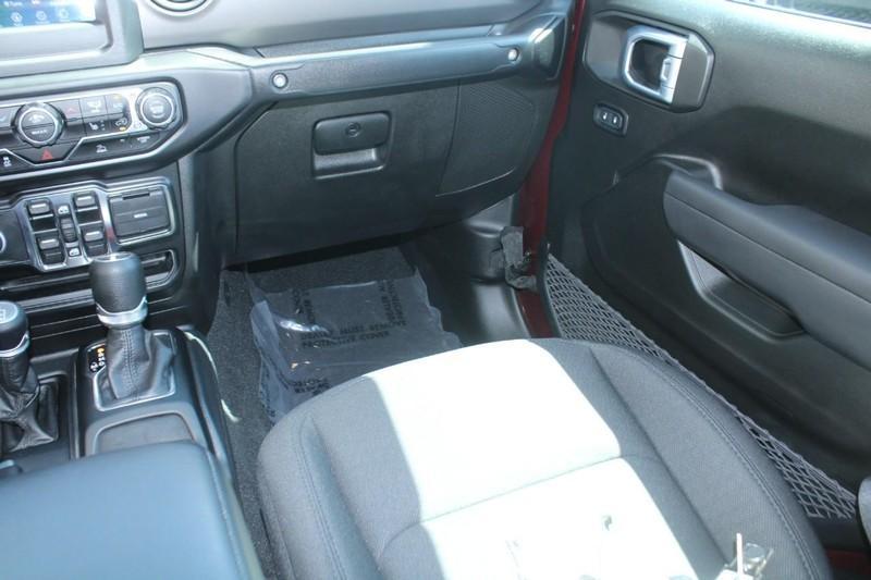 used 2022 Jeep Gladiator car, priced at $37,650
