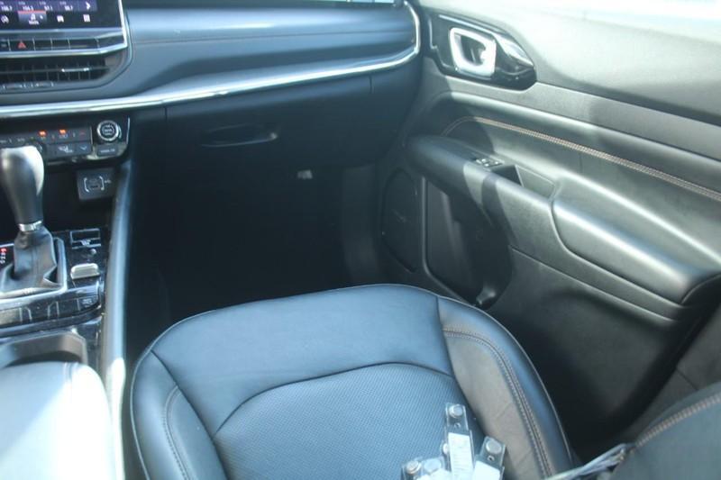 used 2022 Jeep Compass car, priced at $24,900