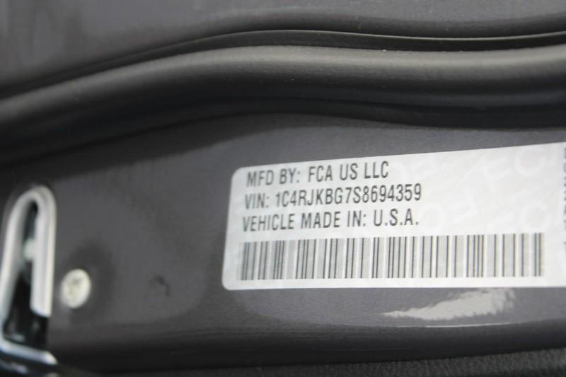 new 2025 Jeep Grand Cherokee L car, priced at $52,682