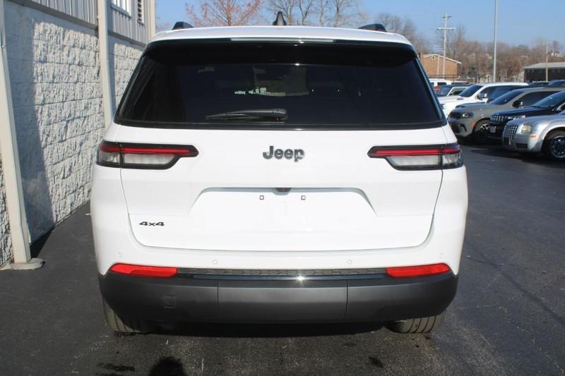 new 2025 Jeep Grand Cherokee L car, priced at $45,595