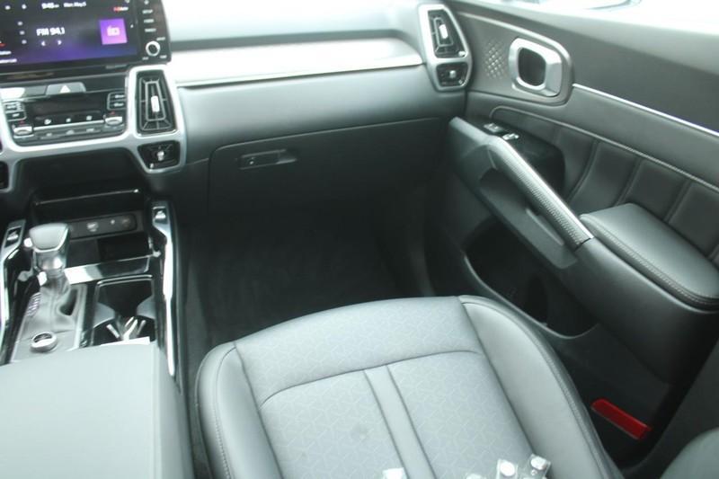 used 2022 Kia Sorento car, priced at $33,000