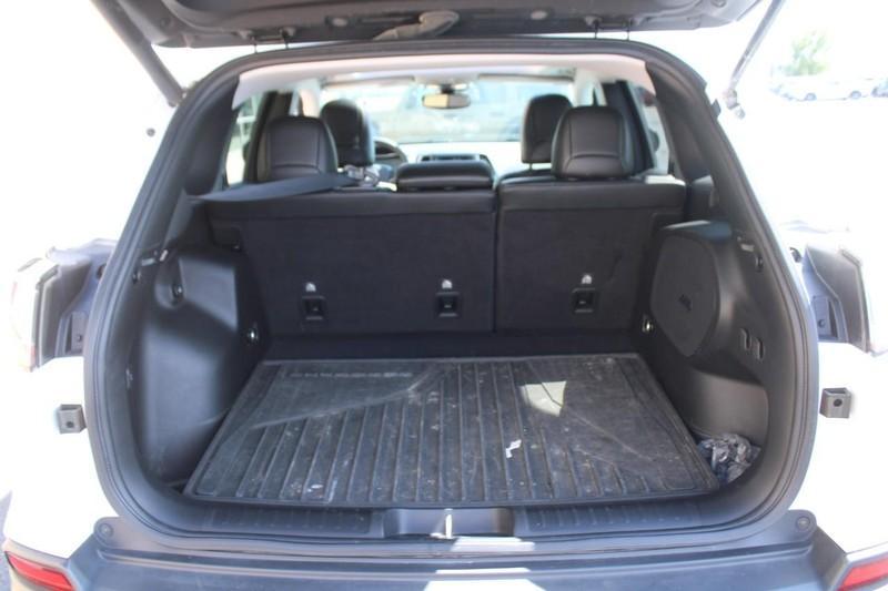 used 2022 Jeep Cherokee car, priced at $23,990
