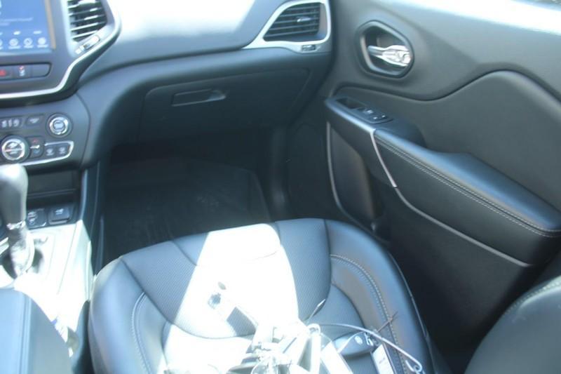 used 2022 Jeep Cherokee car, priced at $23,990