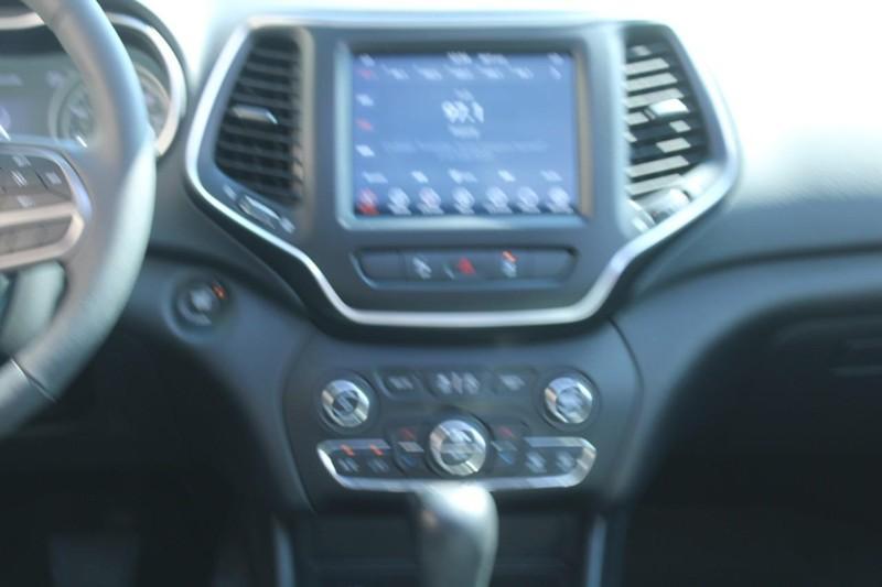used 2022 Jeep Cherokee car, priced at $23,990