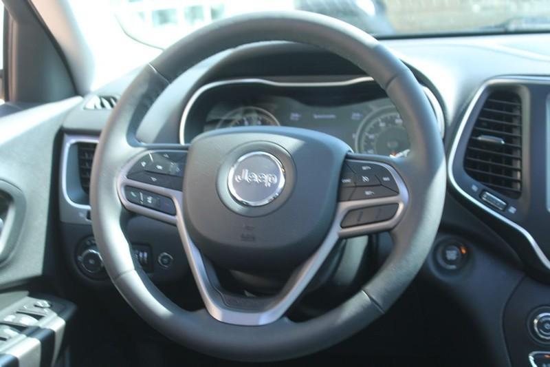 used 2022 Jeep Cherokee car, priced at $23,990