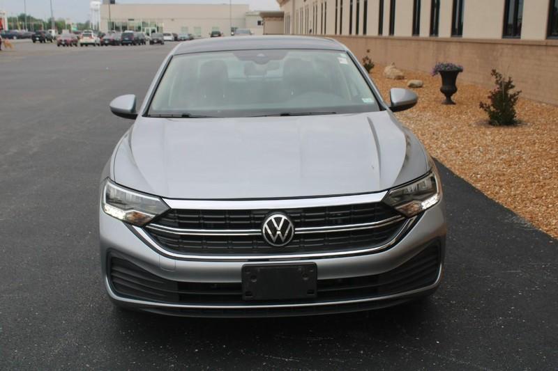 used 2022 Volkswagen Jetta car, priced at $19,900