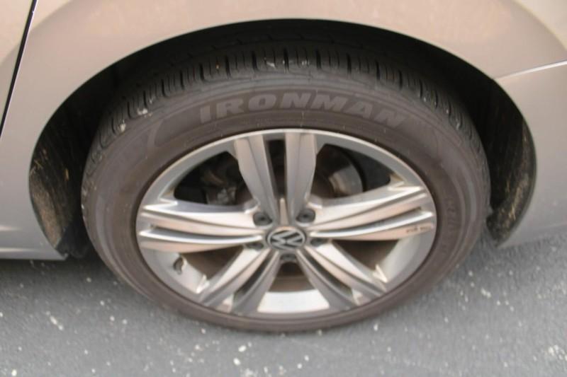 used 2022 Volkswagen Jetta car, priced at $19,900