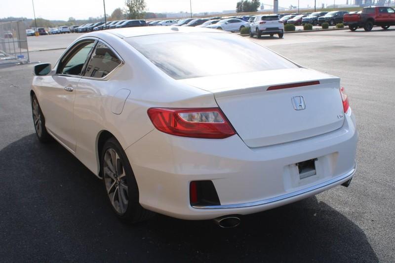 used 2015 Honda Accord car, priced at $17,212