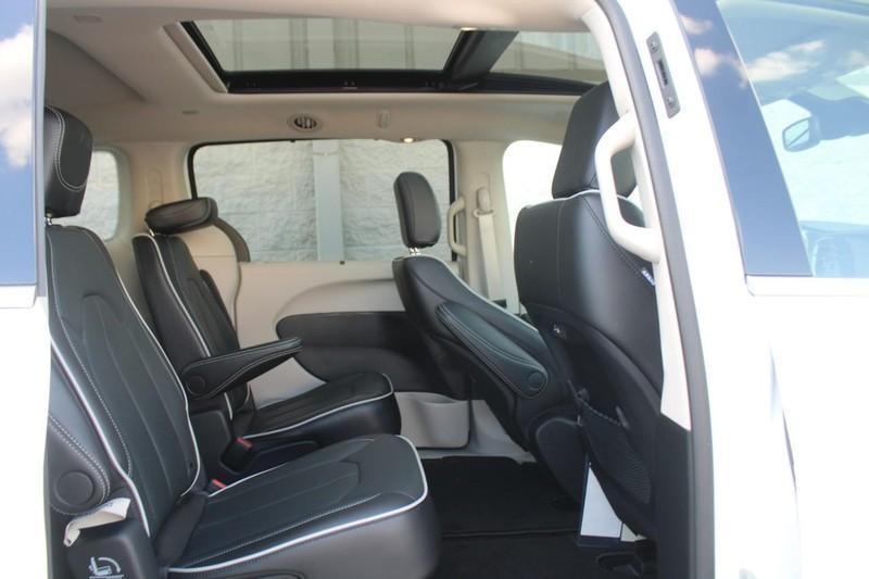 used 2024 Chrysler Pacifica car, priced at $43,500