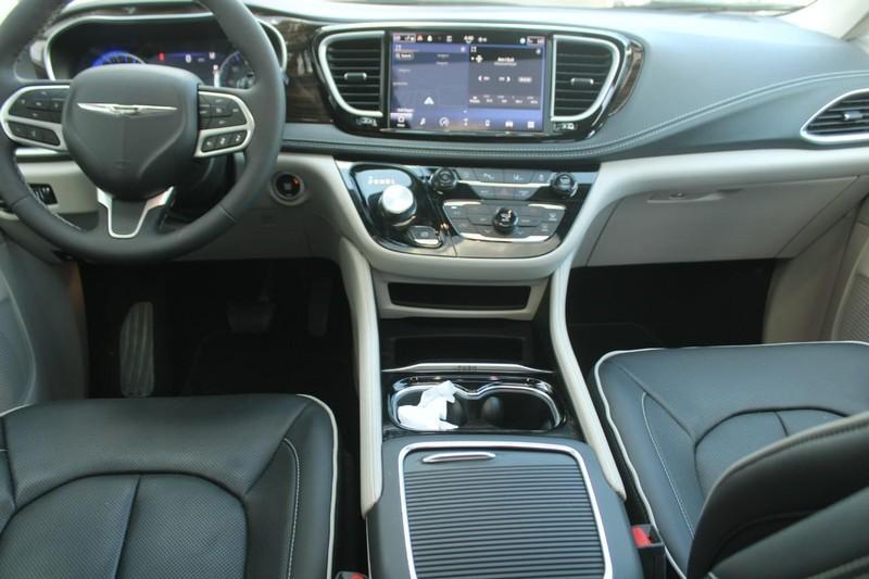 used 2024 Chrysler Pacifica car, priced at $43,500