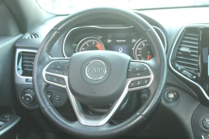 used 2020 Jeep Cherokee car, priced at $19,249