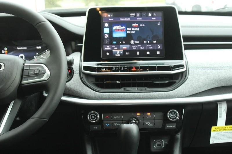 new 2025 Jeep Compass car, priced at $26,700