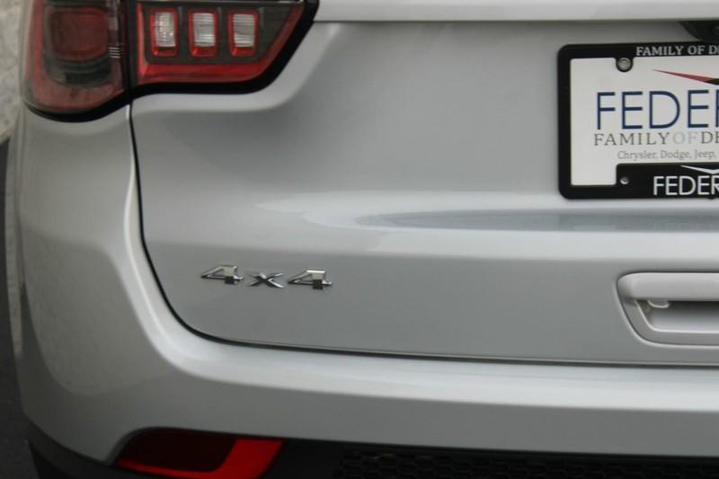 new 2025 Jeep Compass car, priced at $26,700