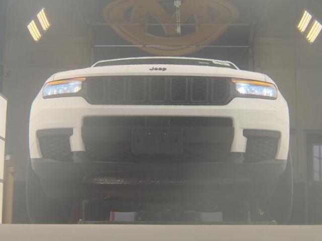 used 2022 Jeep Grand Cherokee L car, priced at $34,990