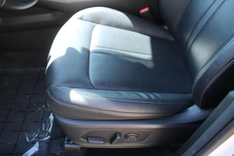 used 2022 Kia Sorento car, priced at $21,900
