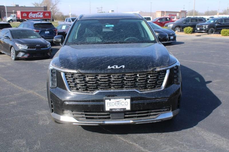 used 2024 Kia Sorento car, priced at $35,500