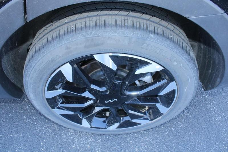 used 2024 Kia Sorento car, priced at $35,500