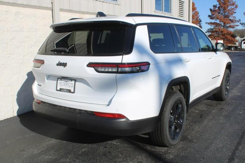 new 2025 Jeep Grand Cherokee L car, priced at $47,095