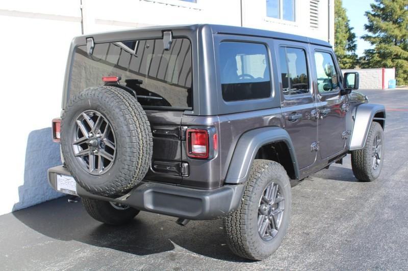 new 2026 Jeep Wrangler car, priced at $48,700