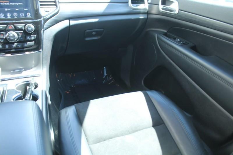 used 2022 Jeep Grand Cherokee WK car, priced at $33,809