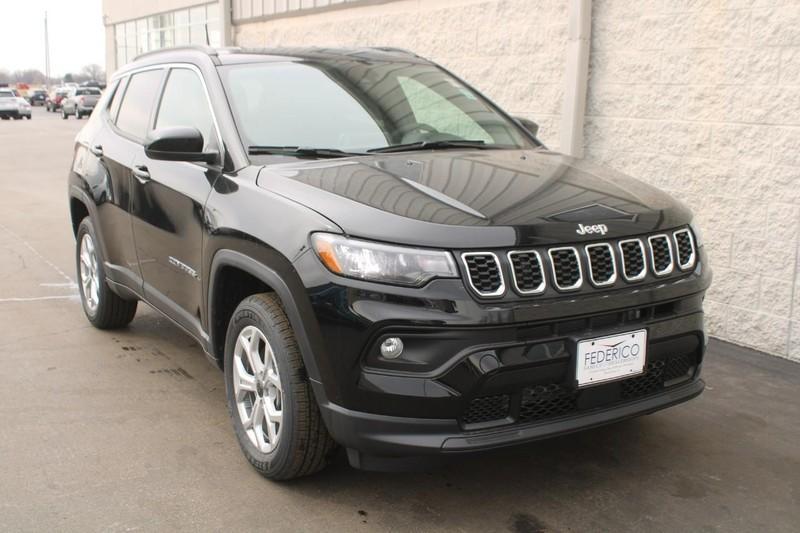 new 2025 Jeep Compass car, priced at $30,800